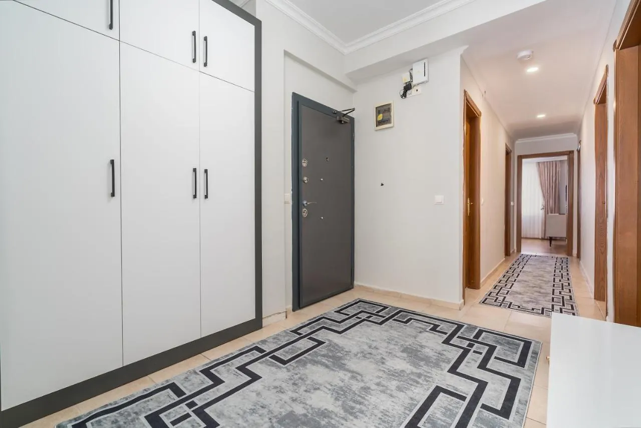 Family Comfort Apartment Antalya